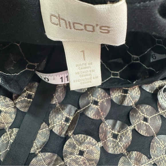 Chico's Black and Gold Patterned sheer Cardigan snakeskin geometric sz 1 (M 8) - Picture 7 of 11
